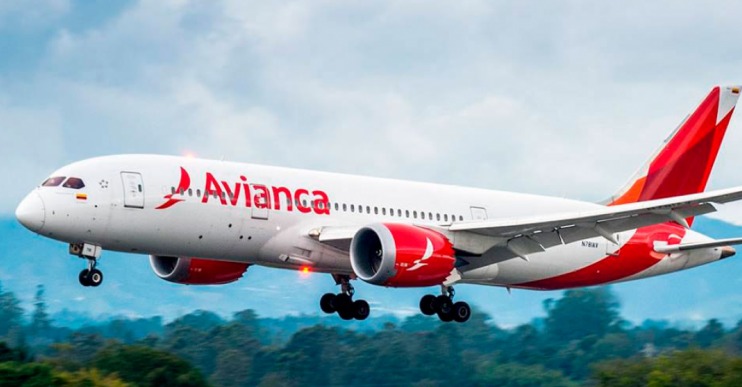 Avianca comienza a reanudar operaciones en Ecuador