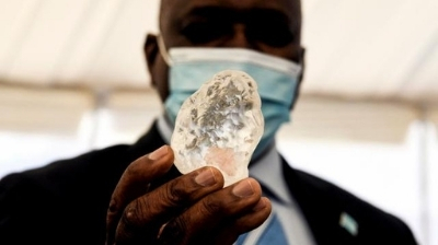 Descubren en Botswana uno de los diamantes más grandes del mundo