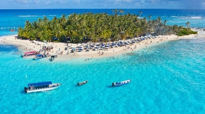 Prohíben el uso de plástico en playas de San Andrés