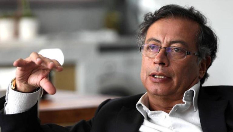 Presidente Gustavo Petro rompe cese al fuego con el Cartel del Golfo