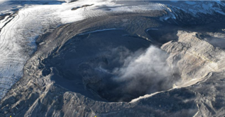 Alerta naranja por actividad sísmica en el volcán del Nevado del Ruiz